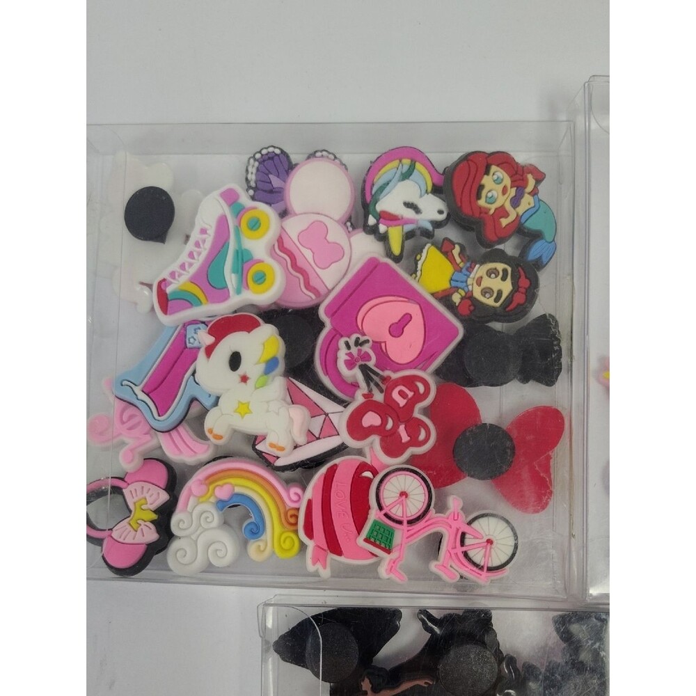 3 Packages Of Colorful Shoe Charms - Picture 4 of 5